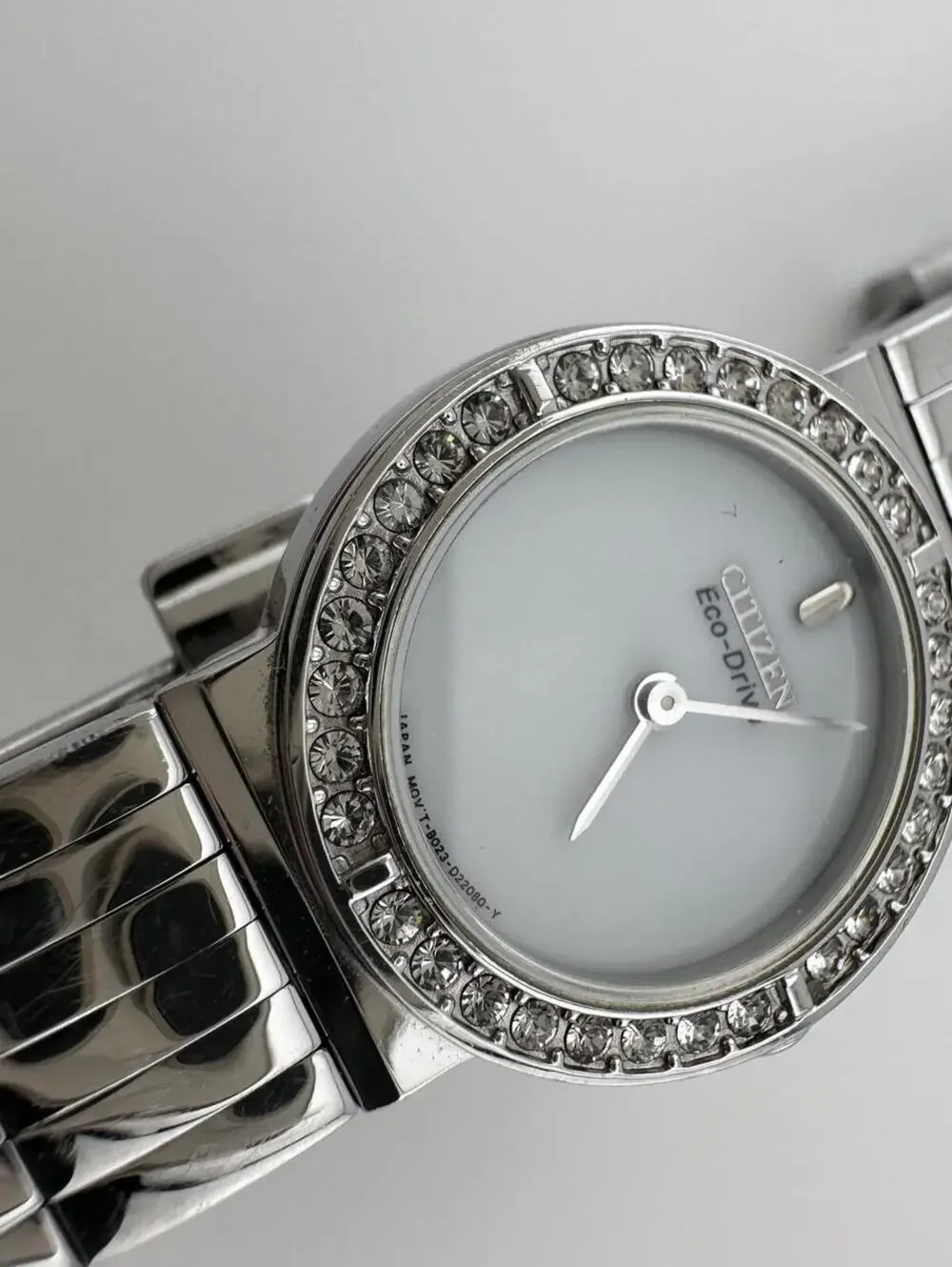 Not Running Citizen Eco Drive Women’s Crystal Bezel Watch Silver Tone